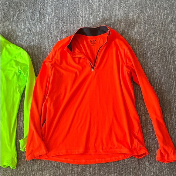 2 Dry Fit C9 Champion Long Sleeve Shirts - Picture 4 of 5